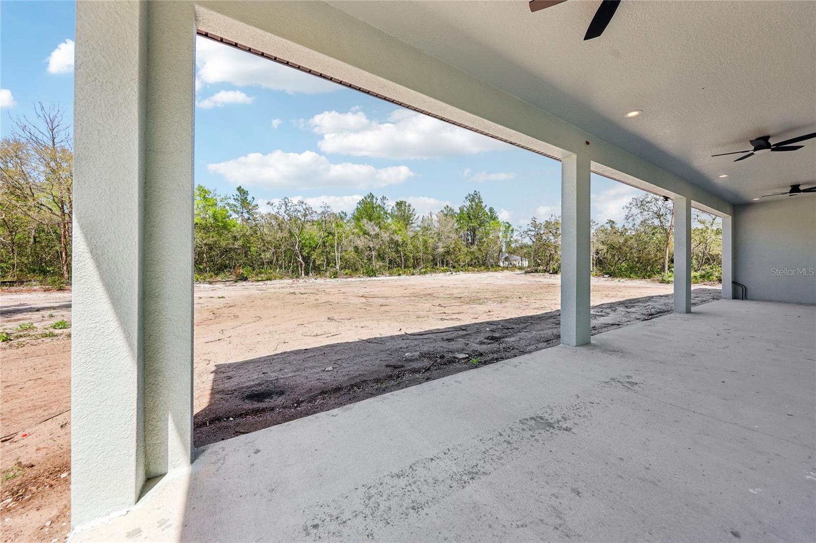 LAND/LK UN 2 - Residential