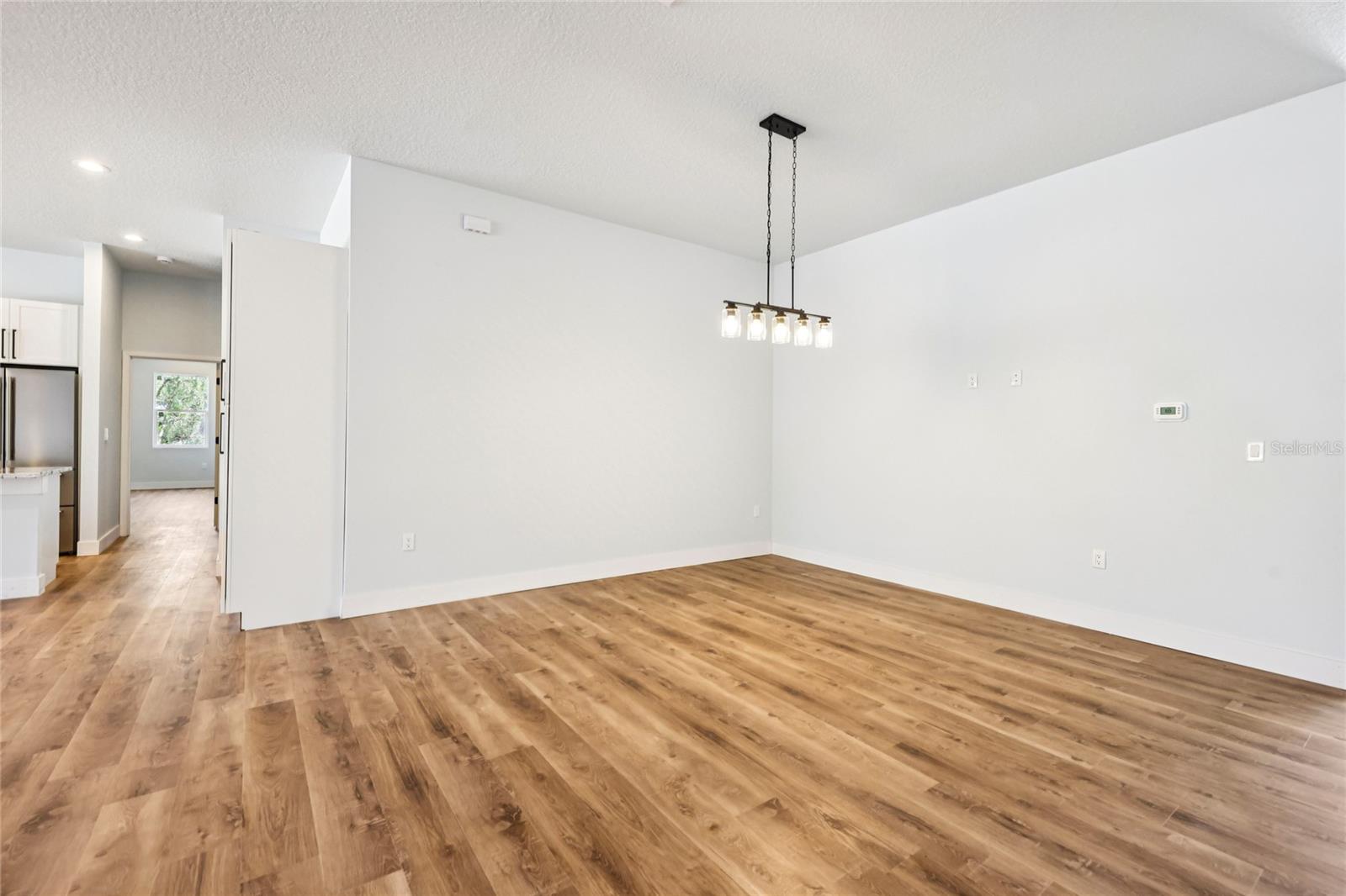 LAND/LK UN 2 - Residential