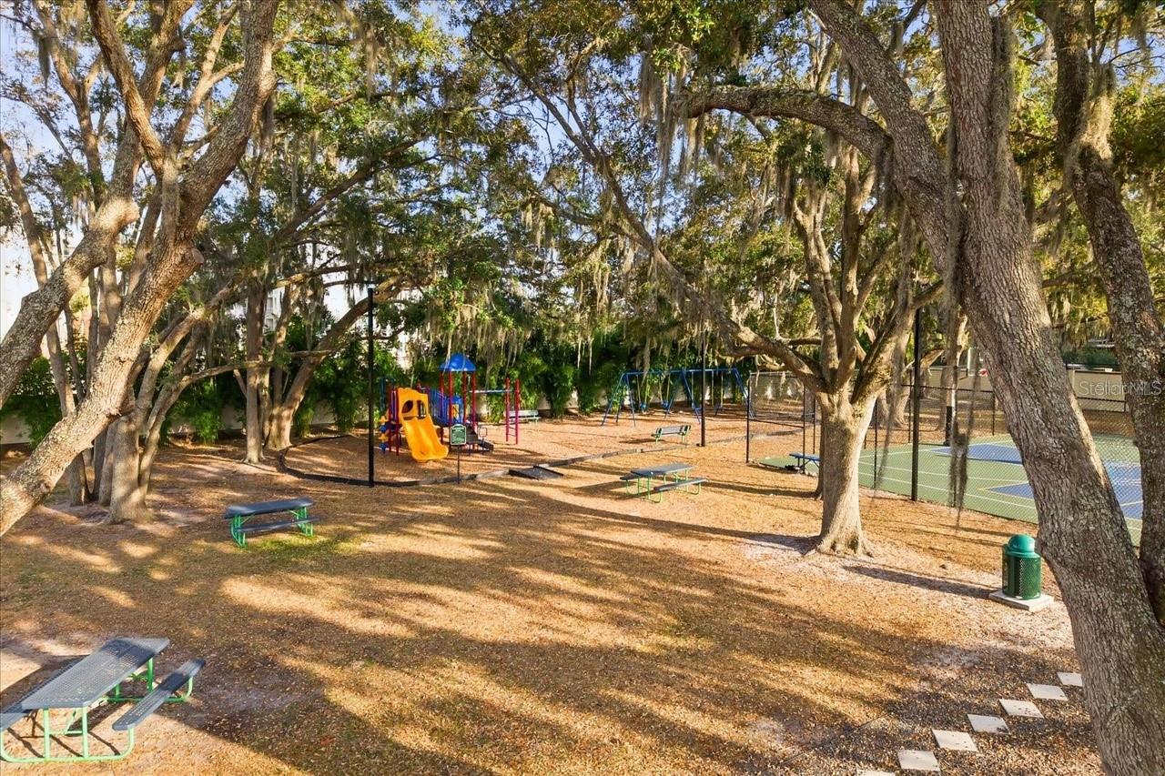 FELLS LNDG - Residential