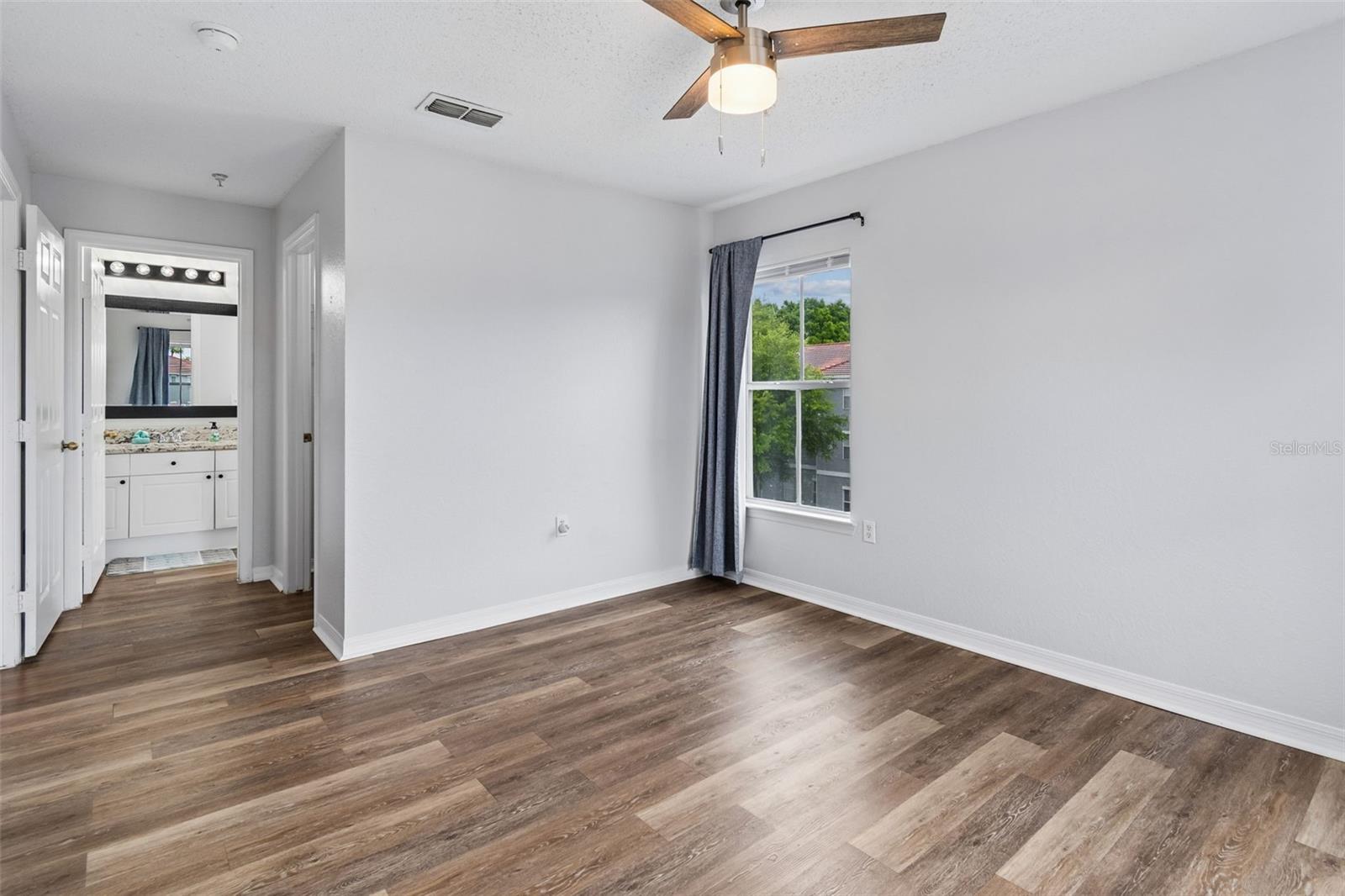 THE ENCLAVE AT RICHMOND PLACE - Residential