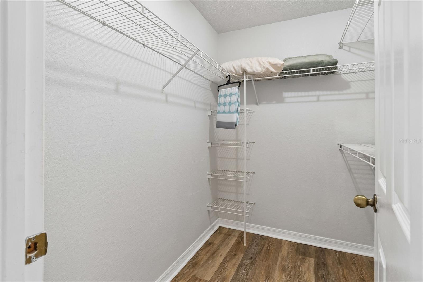 THE ENCLAVE AT RICHMOND PLACE - Residential