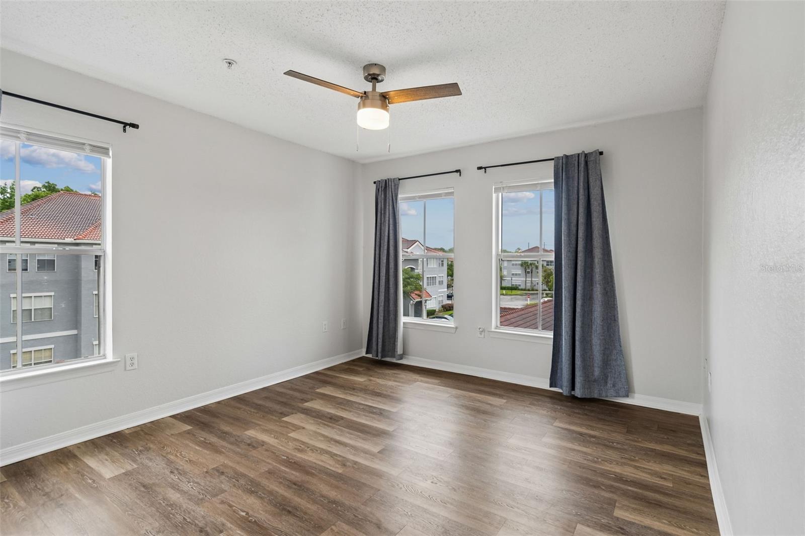 THE ENCLAVE AT RICHMOND PLACE - Residential