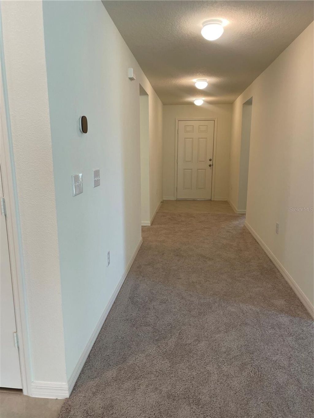 Photo of 13031 Thatch Palm Way, Orlando, FL 32828 (MLS # O6387948)