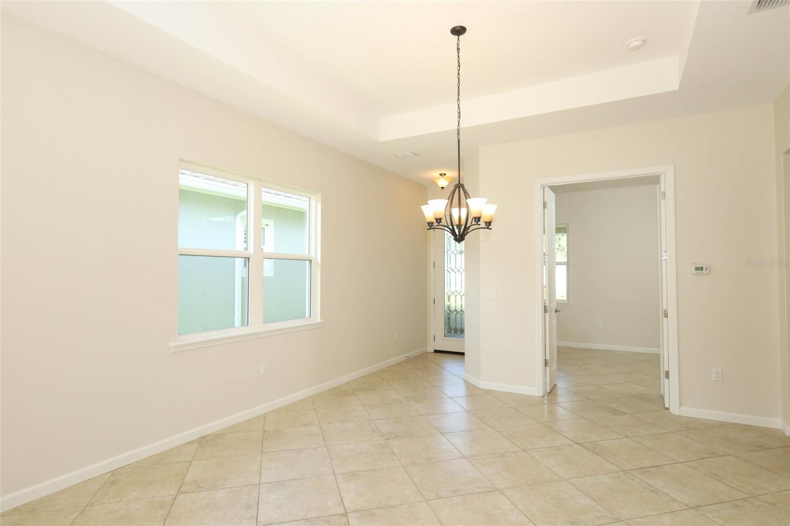 1677 VICTORIA GARDENS DRIVE