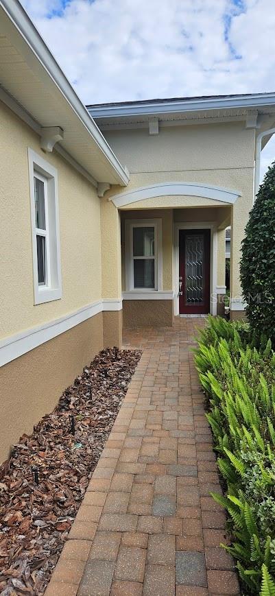 1677 VICTORIA GARDENS DRIVE