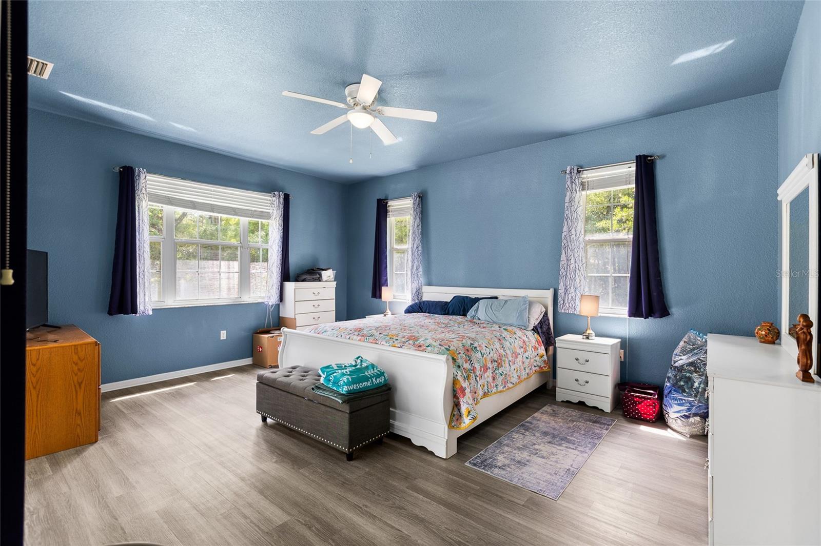 RAINBOW SPGS 04 REP - Residential