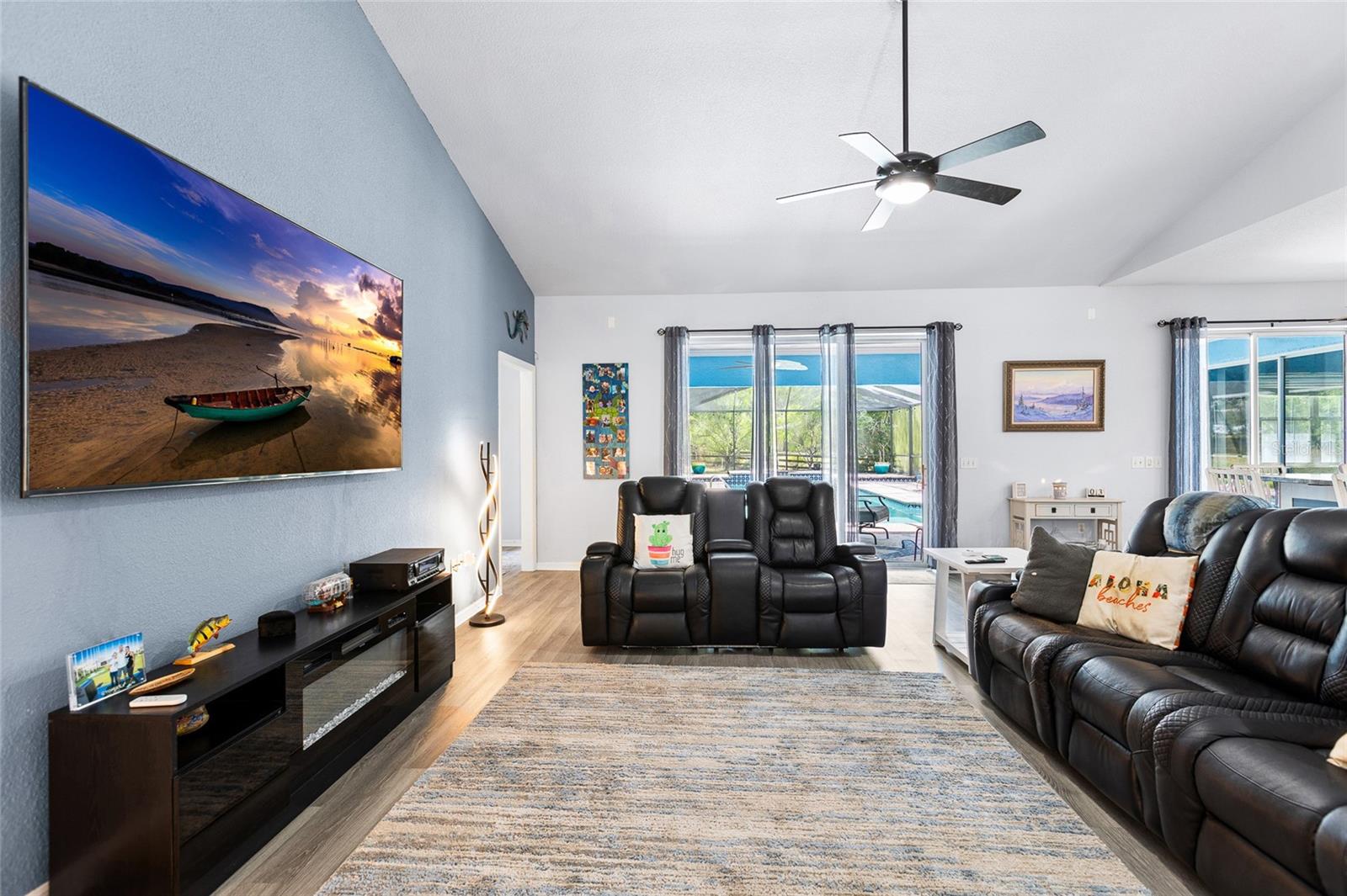 RAINBOW SPGS 04 REP - Residential