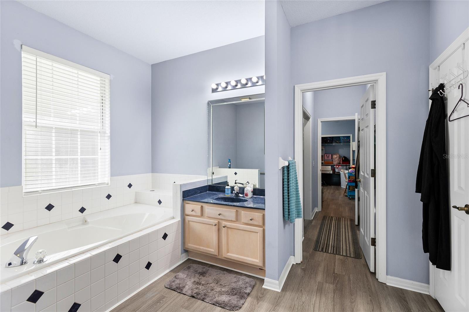 RAINBOW SPGS 04 REP - Residential