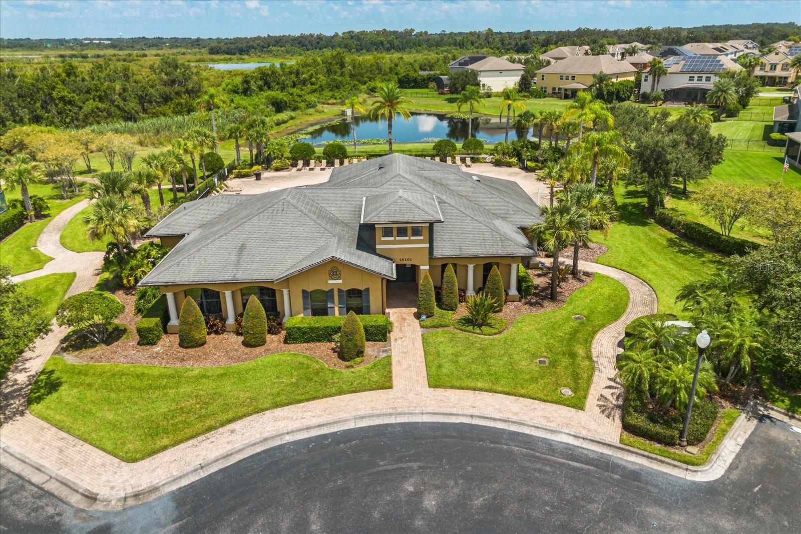 JOHNS LAKE POINTE - Residential