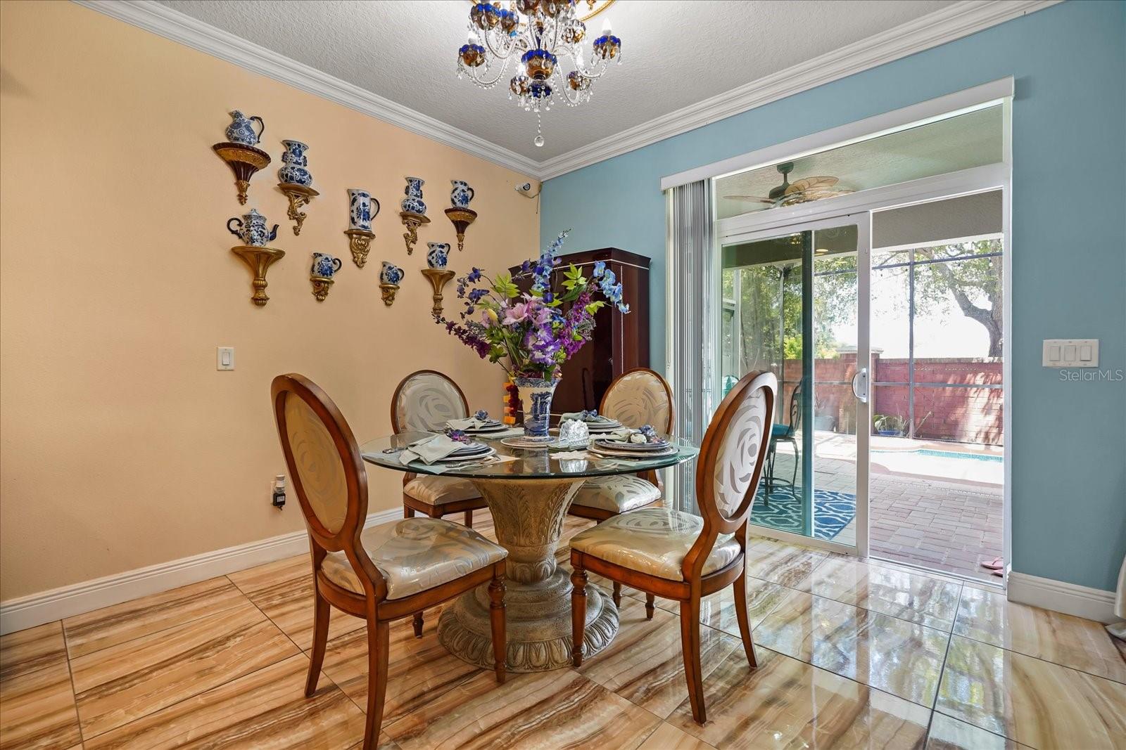 JOHNS LAKE POINTE - Residential