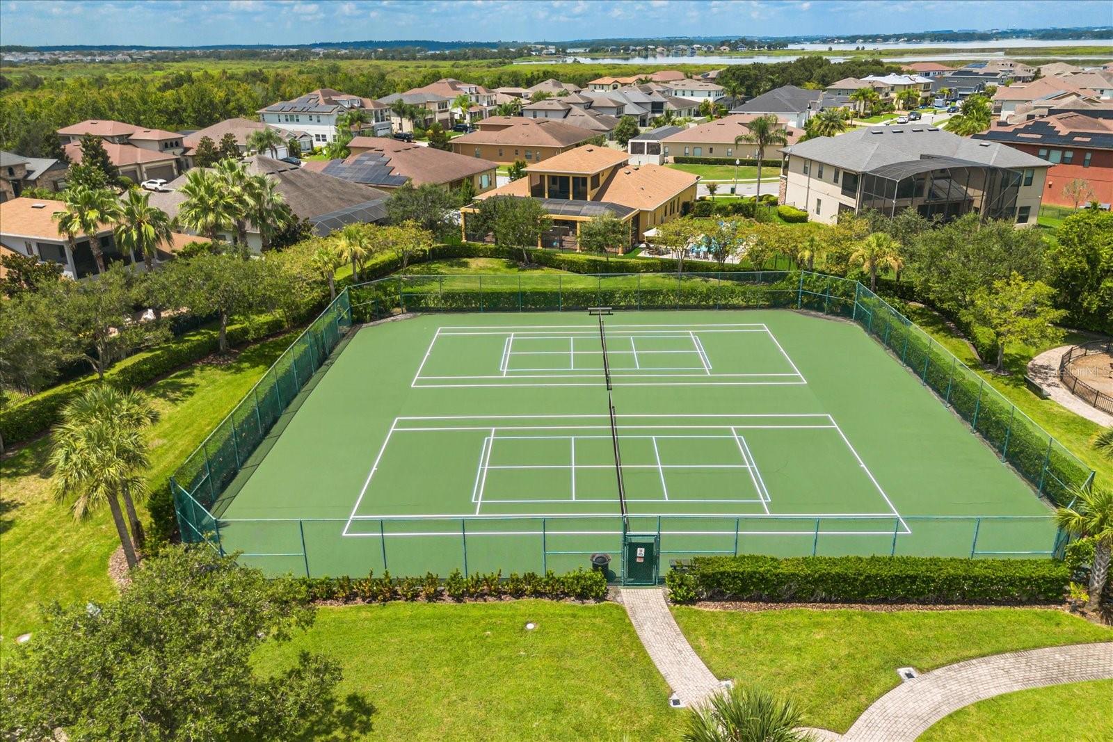 JOHNS LAKE POINTE - Residential