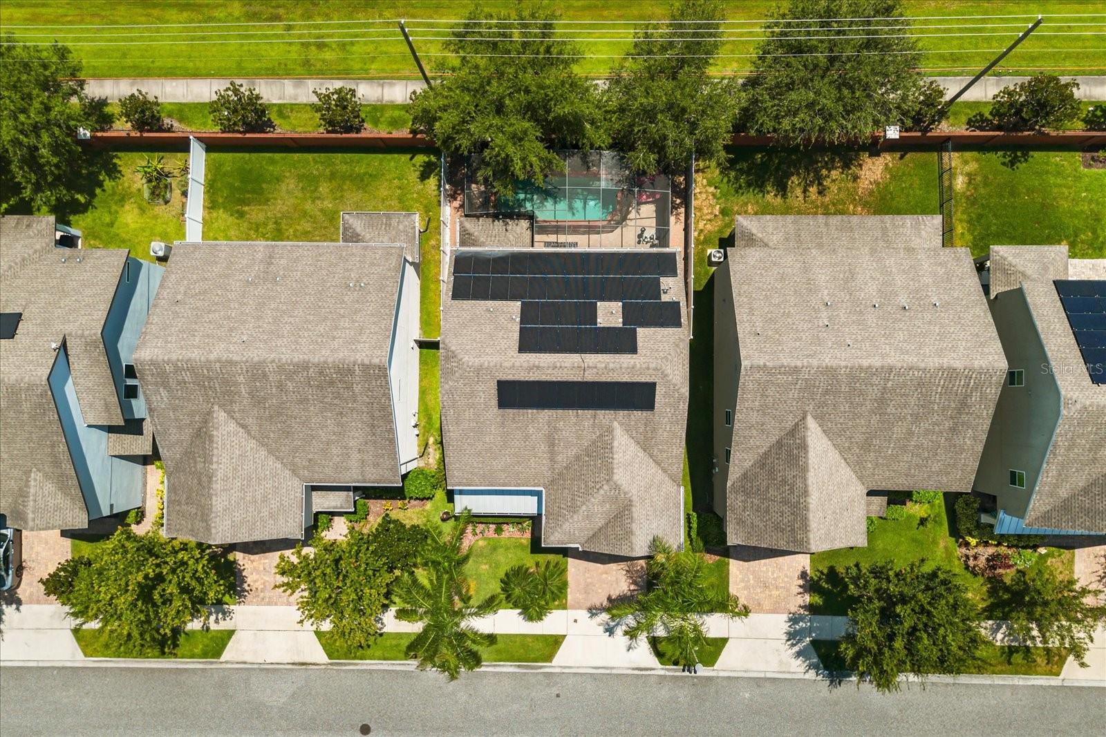 JOHNS LAKE POINTE - Residential