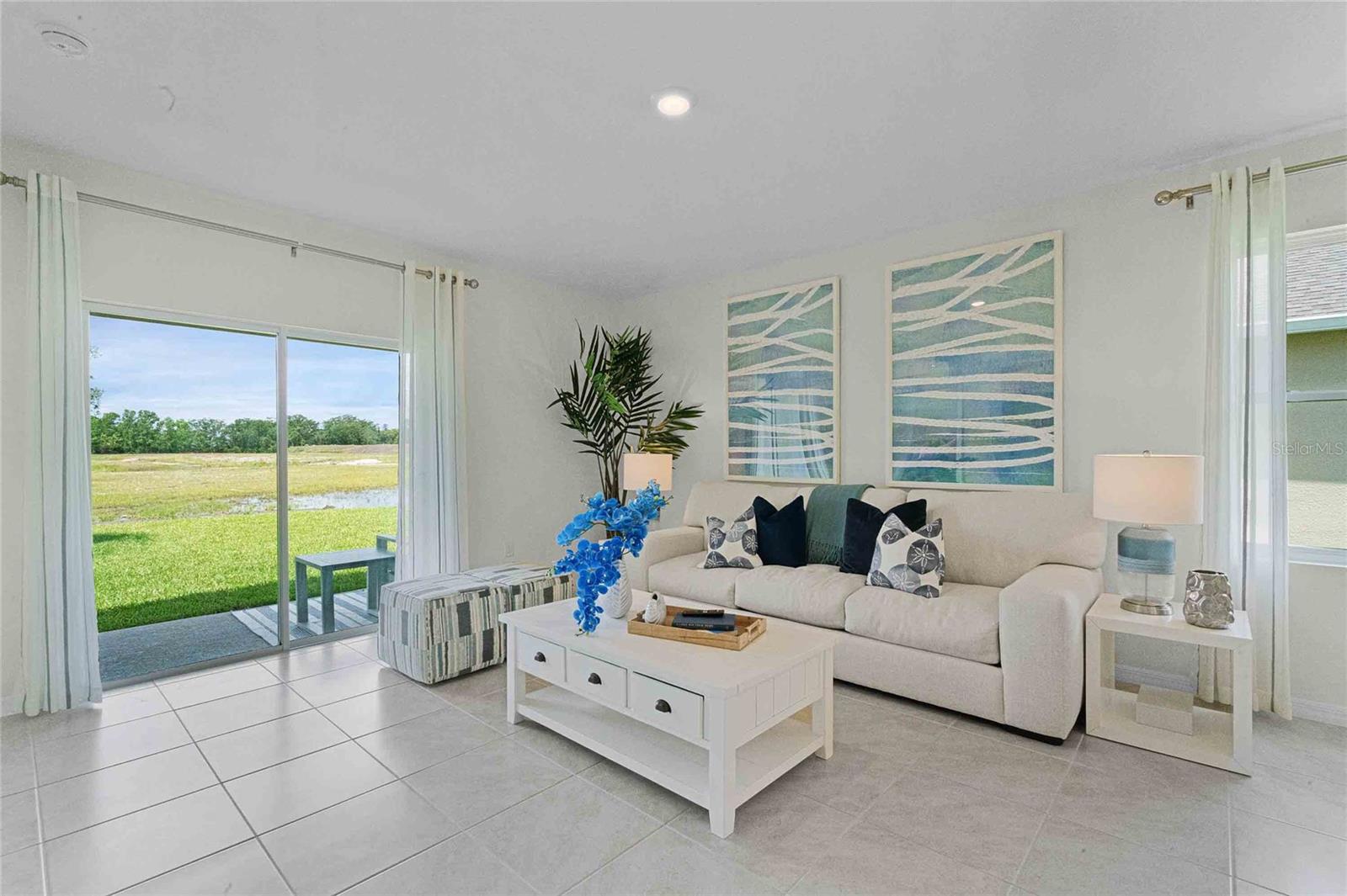 HARMONY WEST - Residential