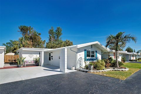 A home in VENICE