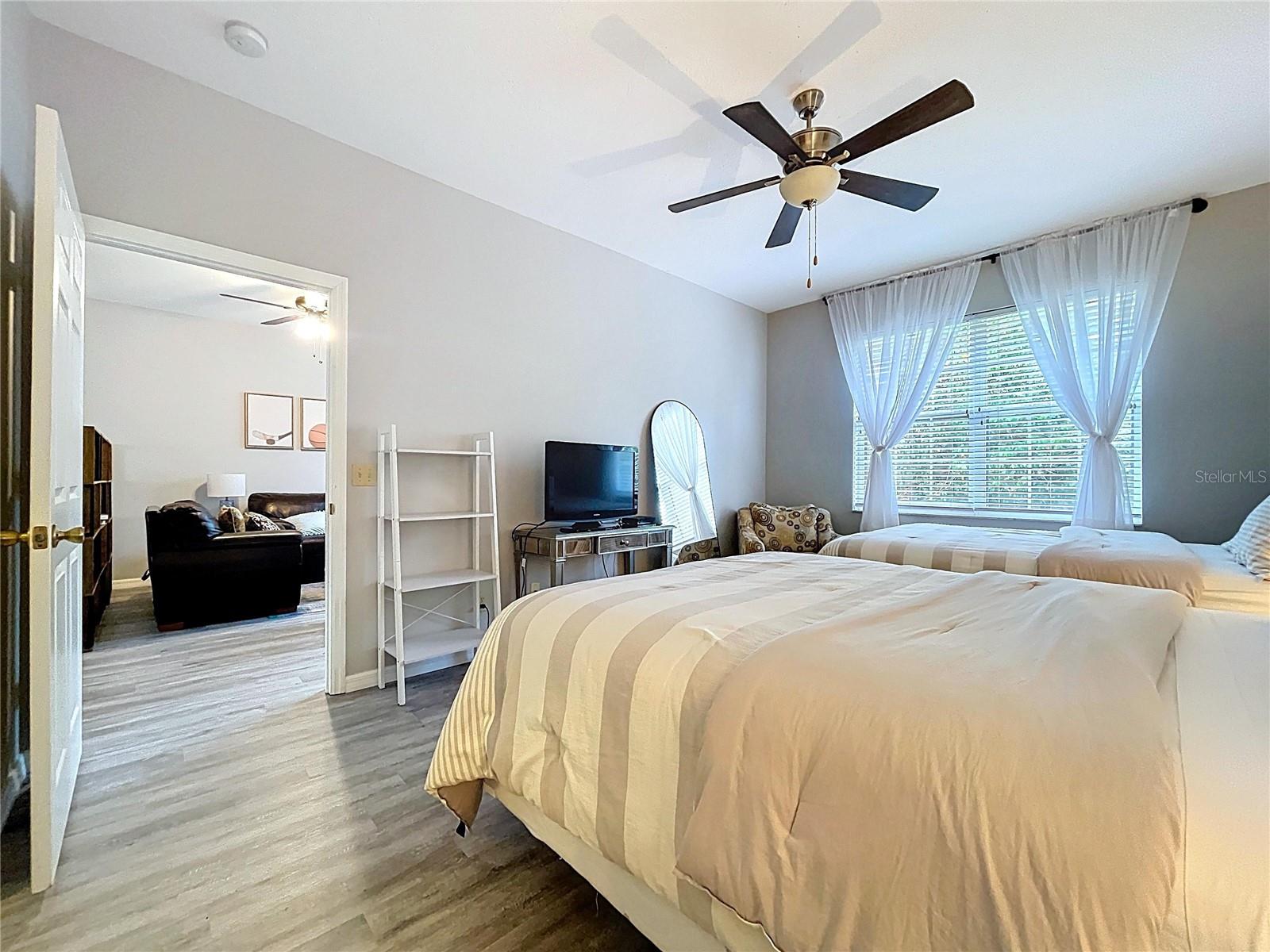 ACADEMY RESORT LODGE - Residential Lease