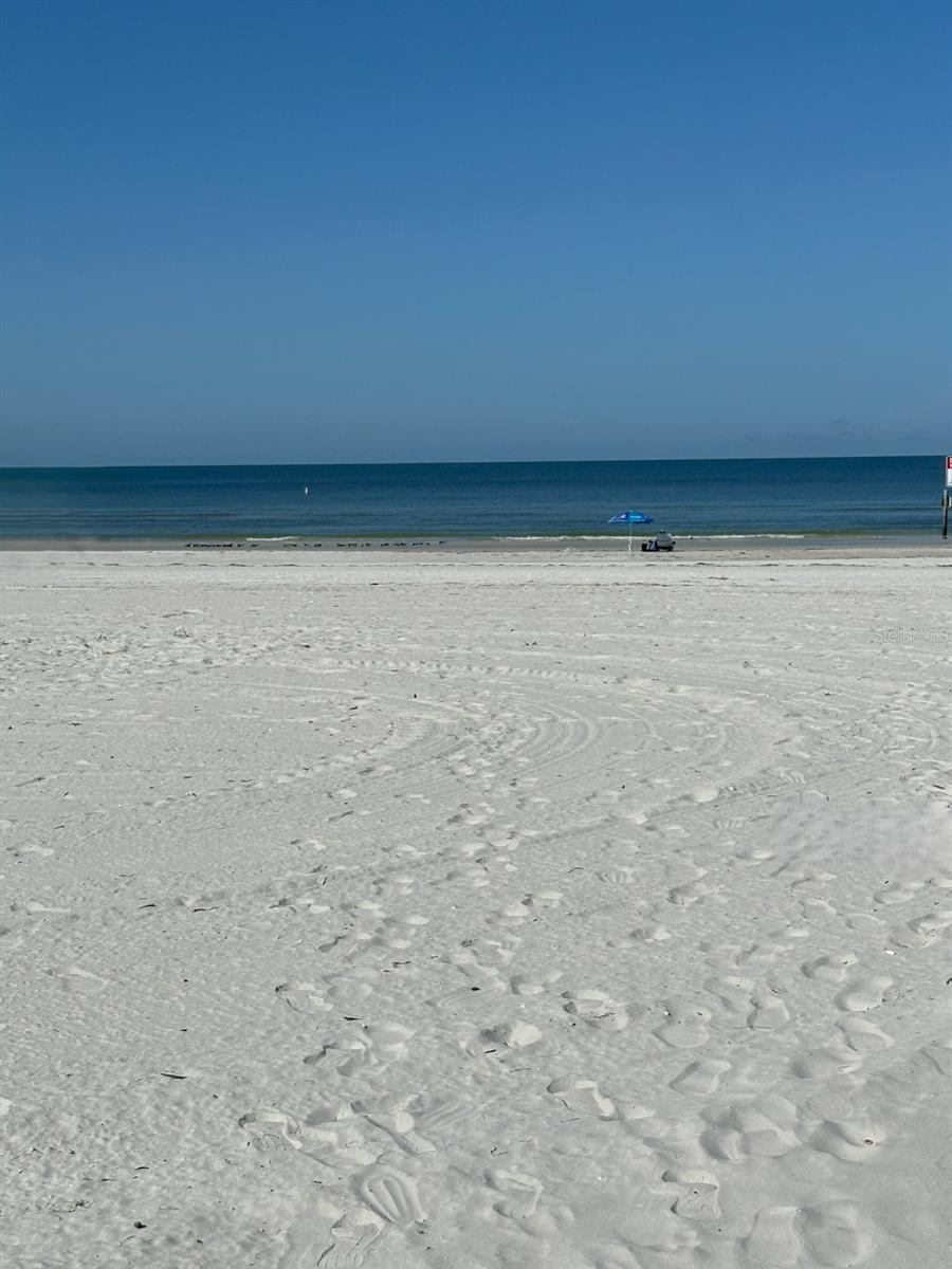 SURFSIDE CABANA CLUB REV - Land