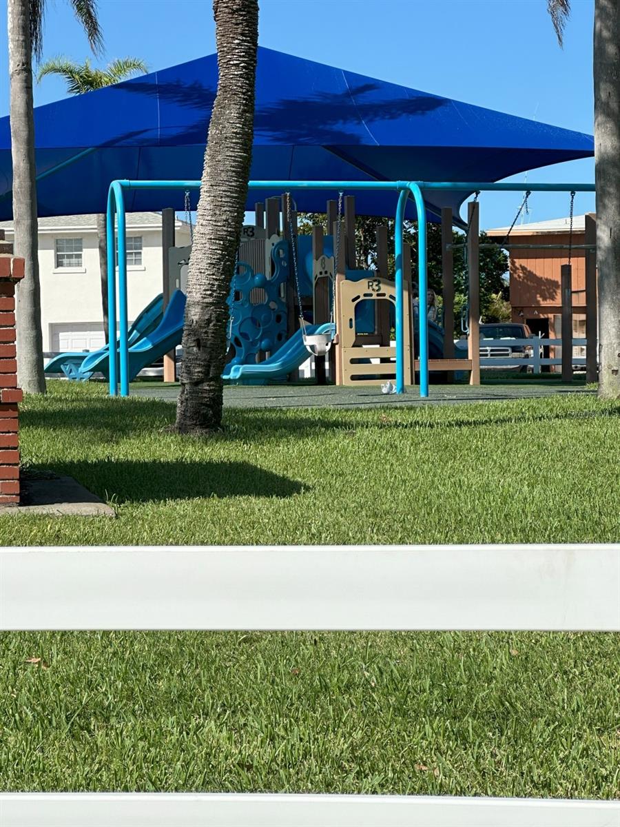 SURFSIDE CABANA CLUB REV - Land