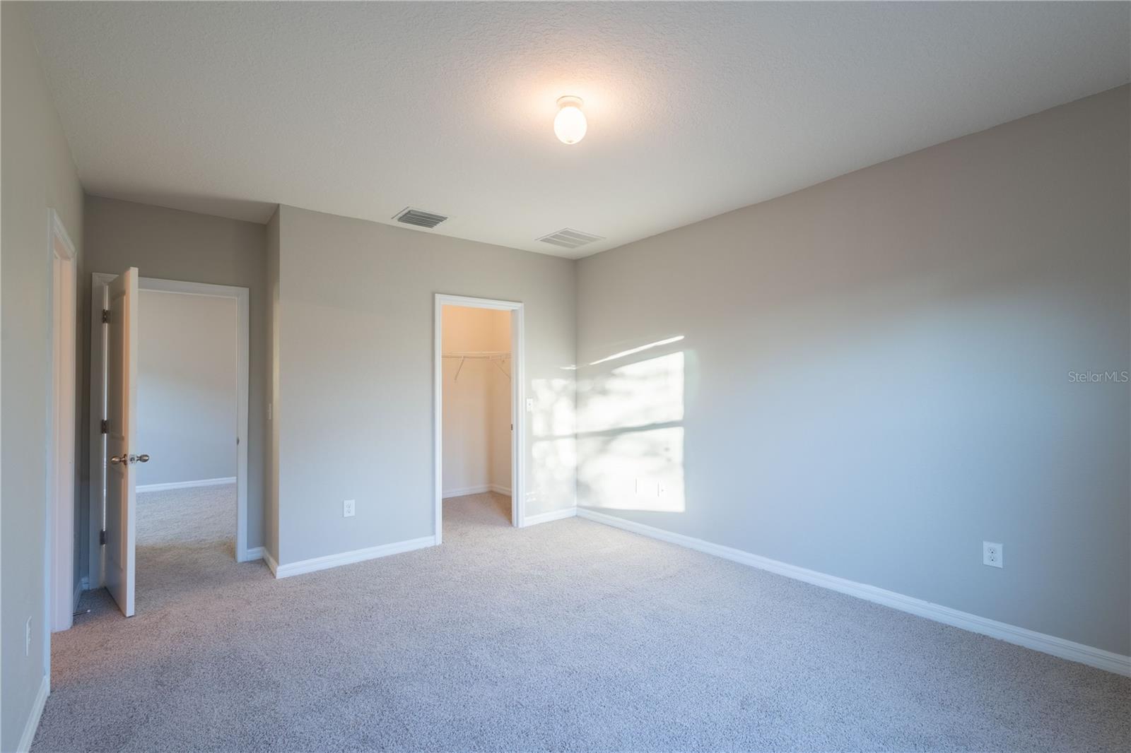 EAGLE PALM PH 4B - Residential Lease