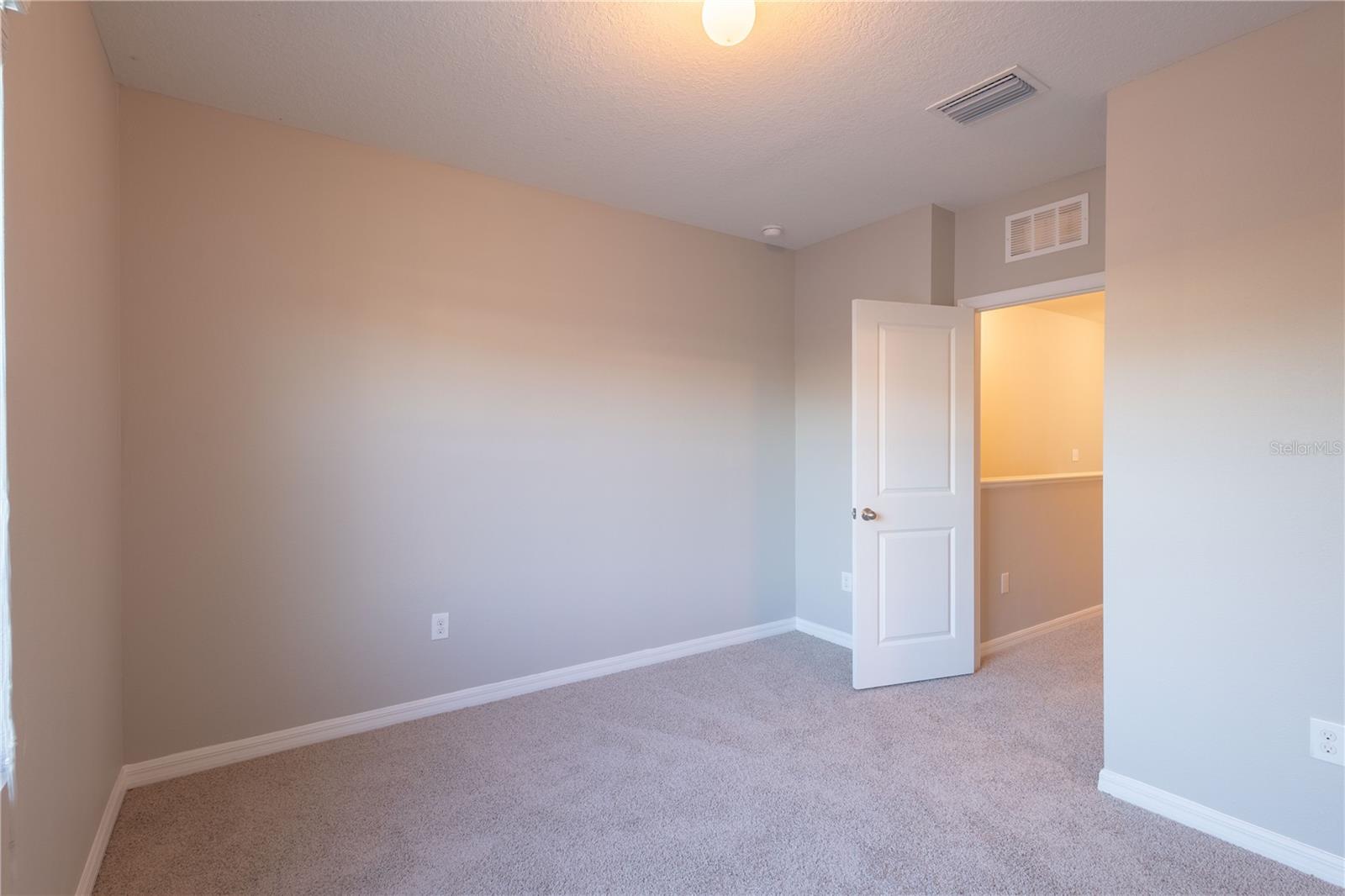 EAGLE PALM PH 4B - Residential Lease