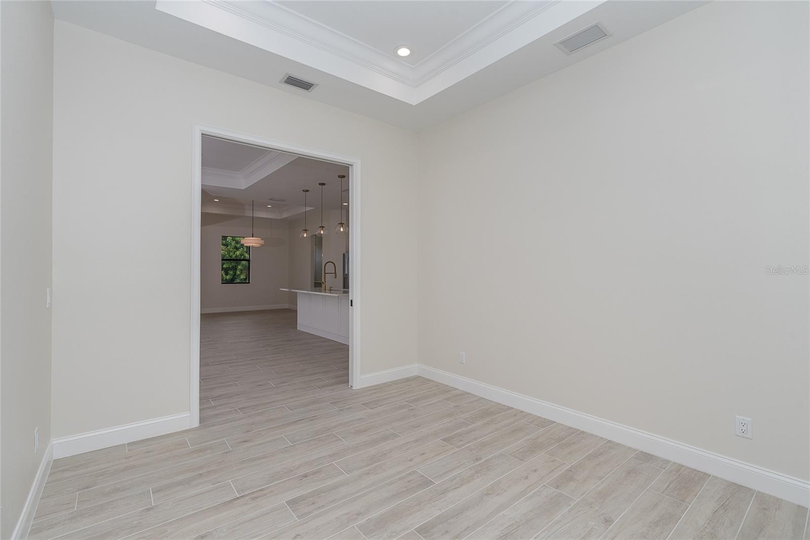 ROTONDA WEST PINE VALLEY - Residential