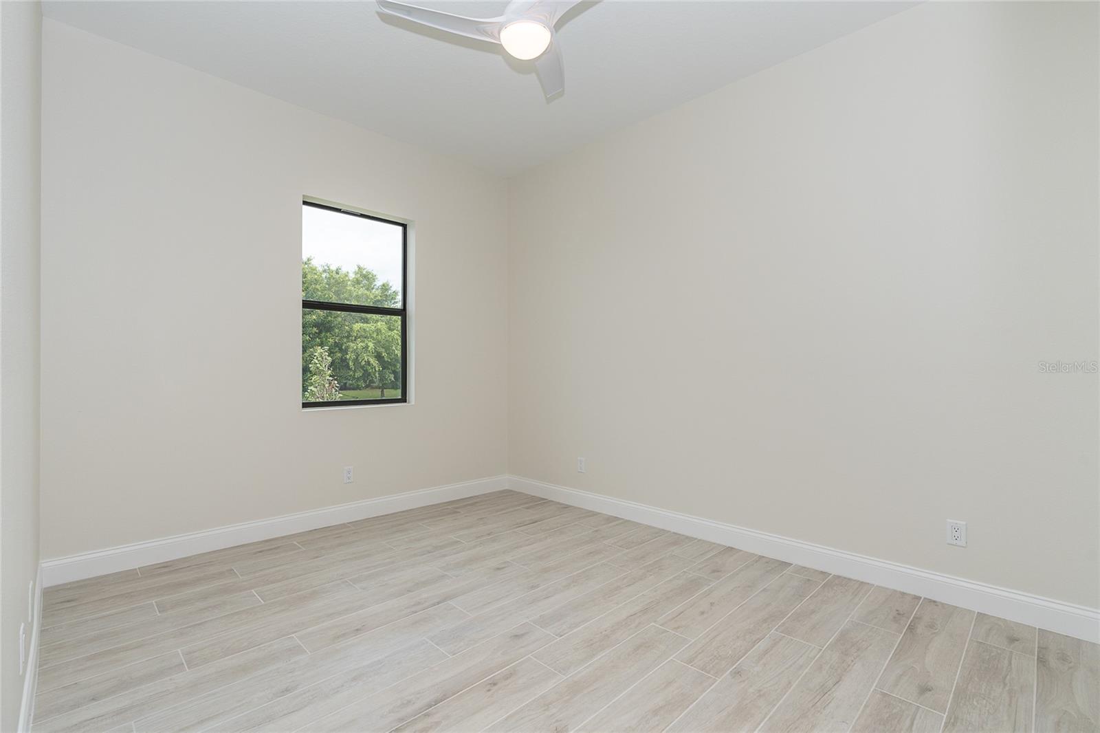 ROTONDA WEST PINE VALLEY - Residential