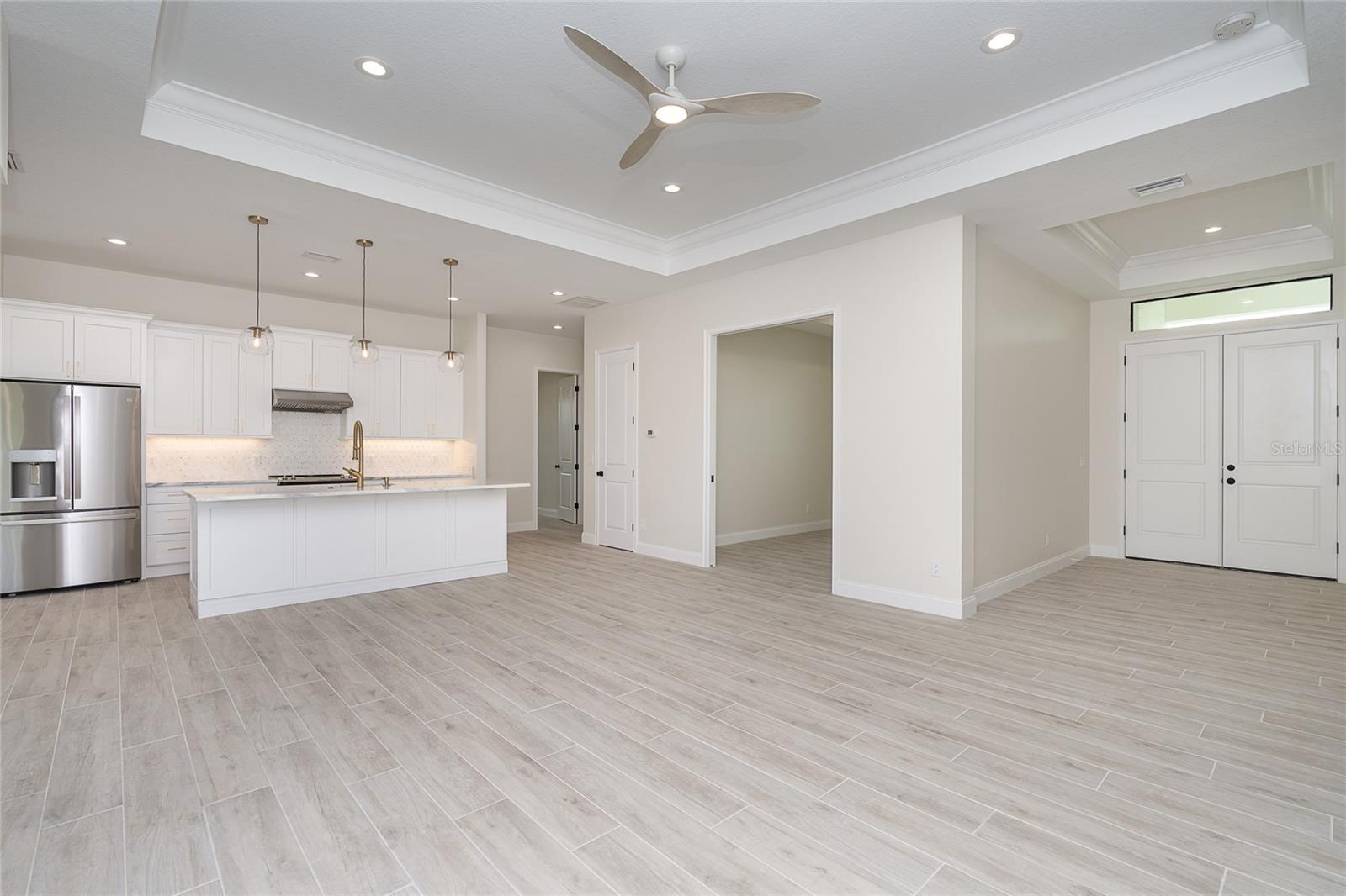 ROTONDA WEST PINE VALLEY - Residential