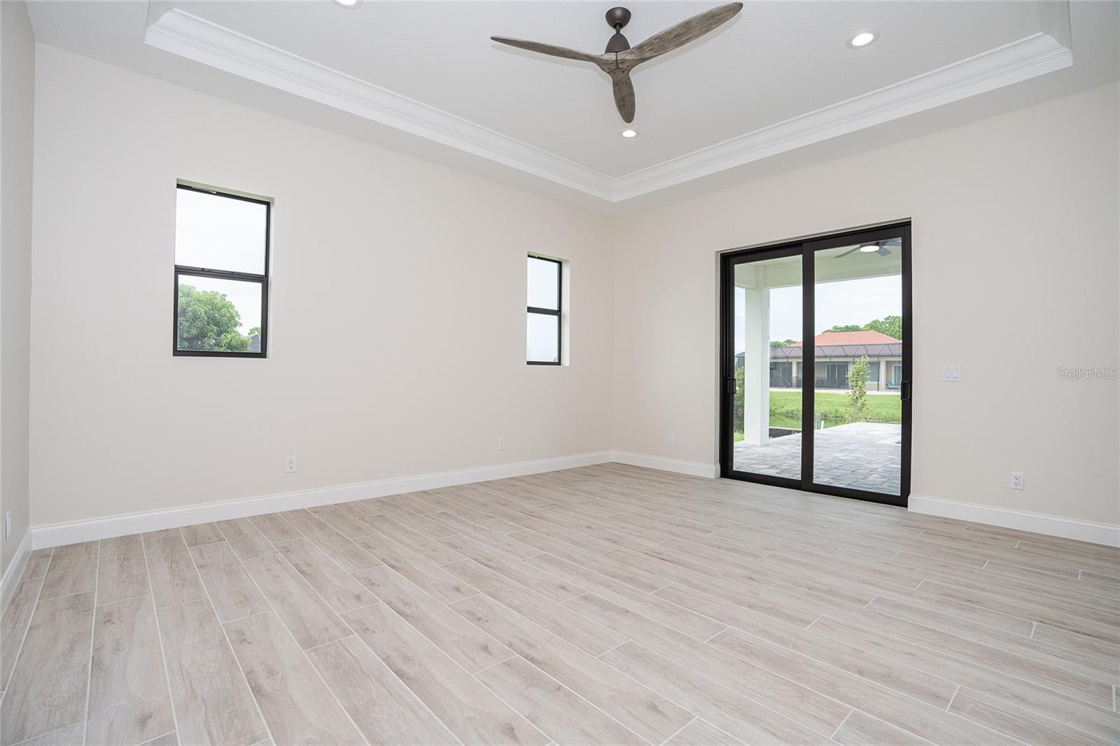 ROTONDA WEST PINE VALLEY - Residential