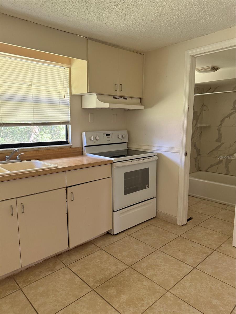 7165 SE 123RD PLACE