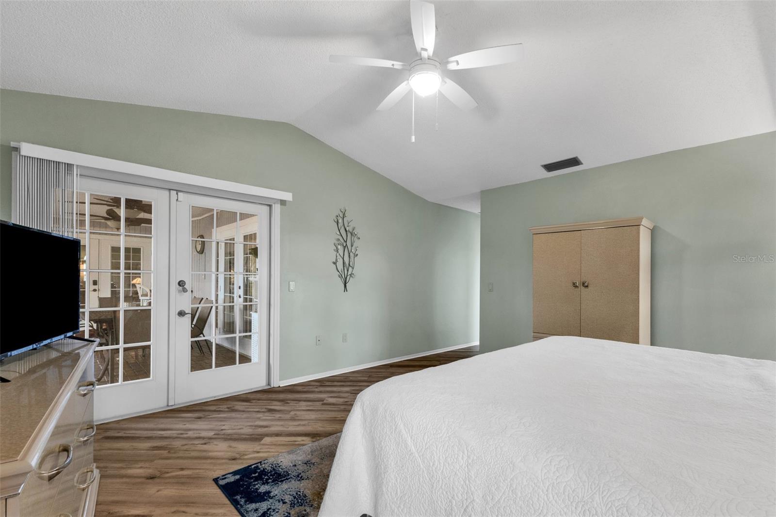 ROTONDA WEST PEBBLE BEACH - Residential