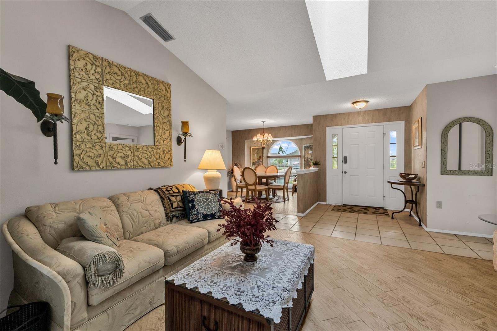 ROTONDA WEST PEBBLE BEACH - Residential