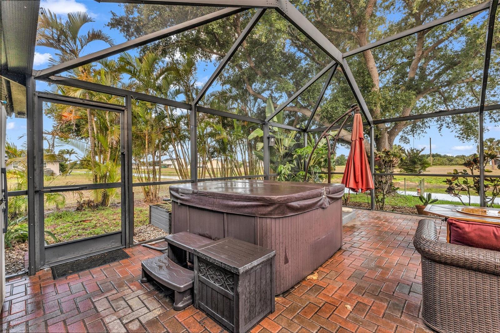 ROTONDA WEST PEBBLE BEACH - Residential