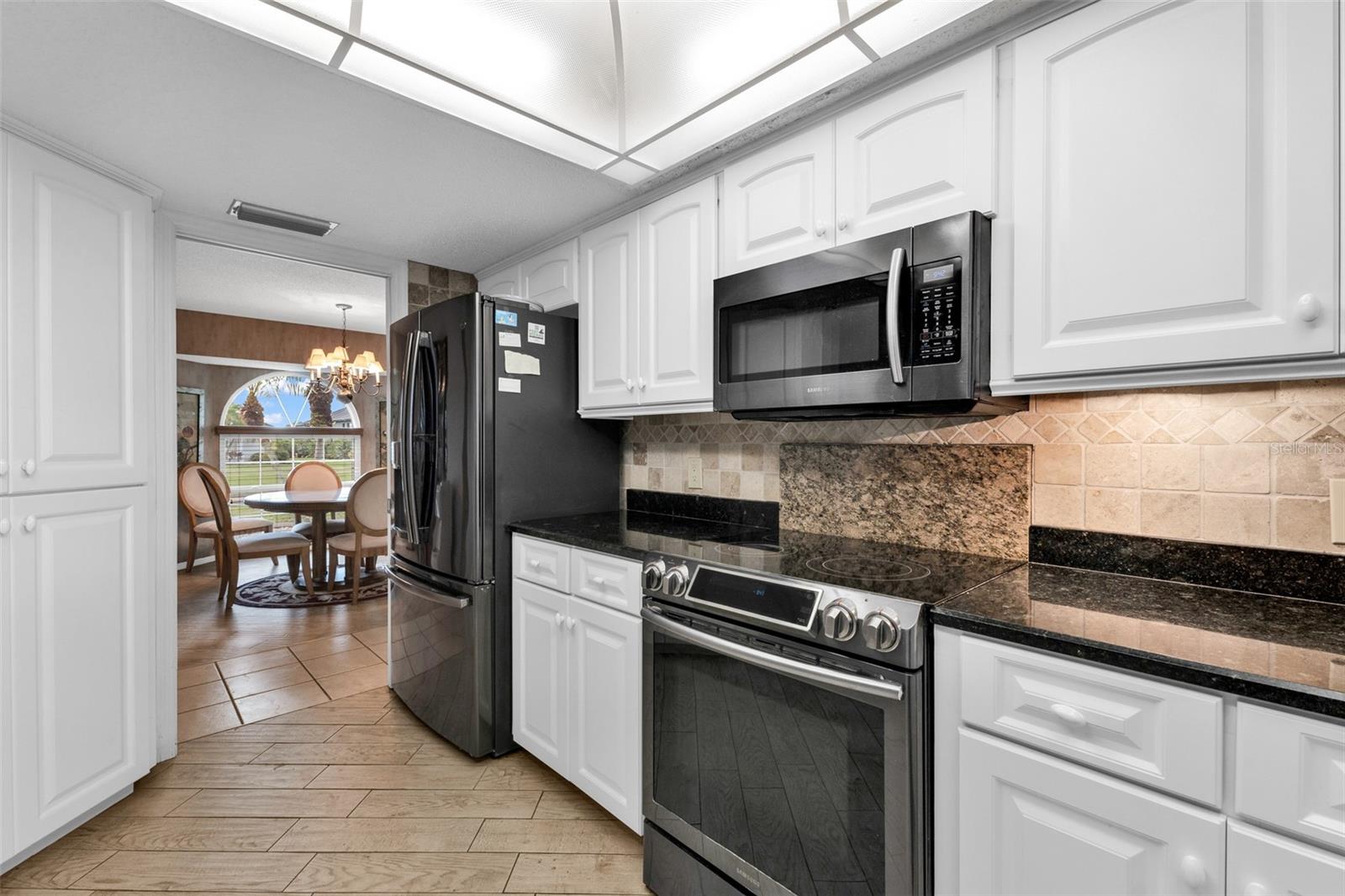 ROTONDA WEST PEBBLE BEACH - Residential