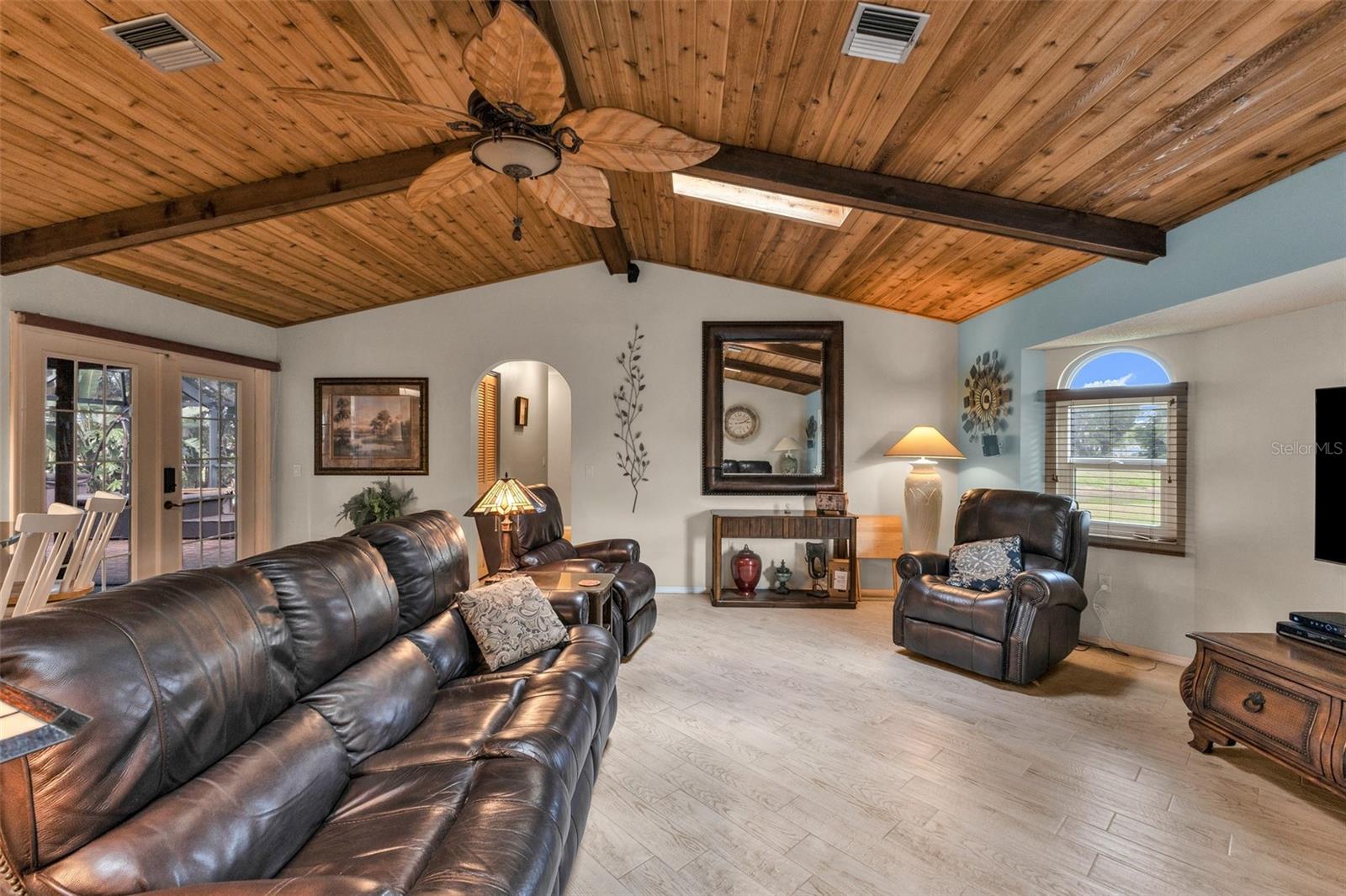 ROTONDA WEST PEBBLE BEACH - Residential