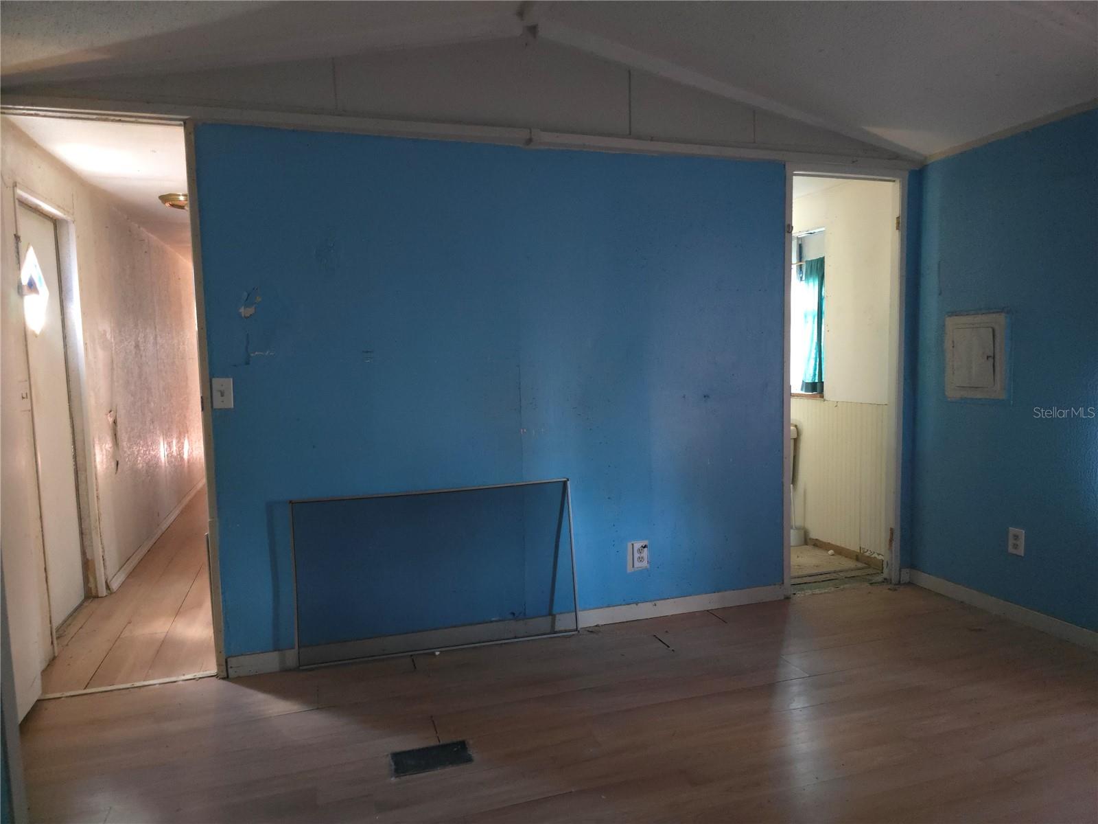 6994 NE 106TH TERRACE