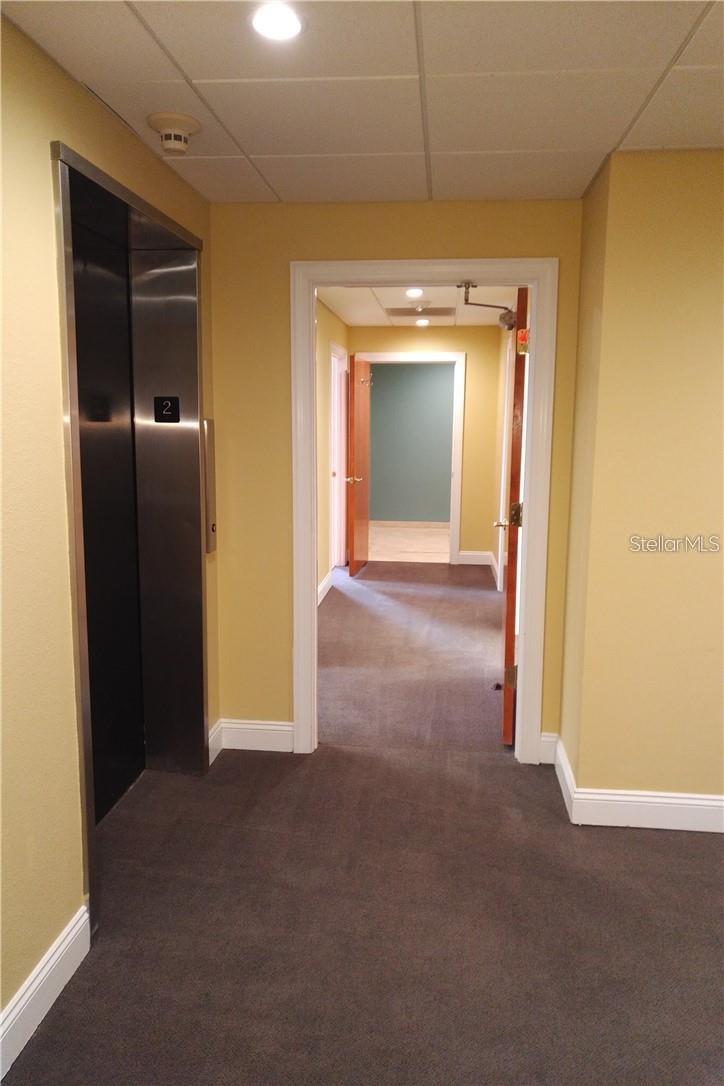 BAYWOOD - Commercial Lease