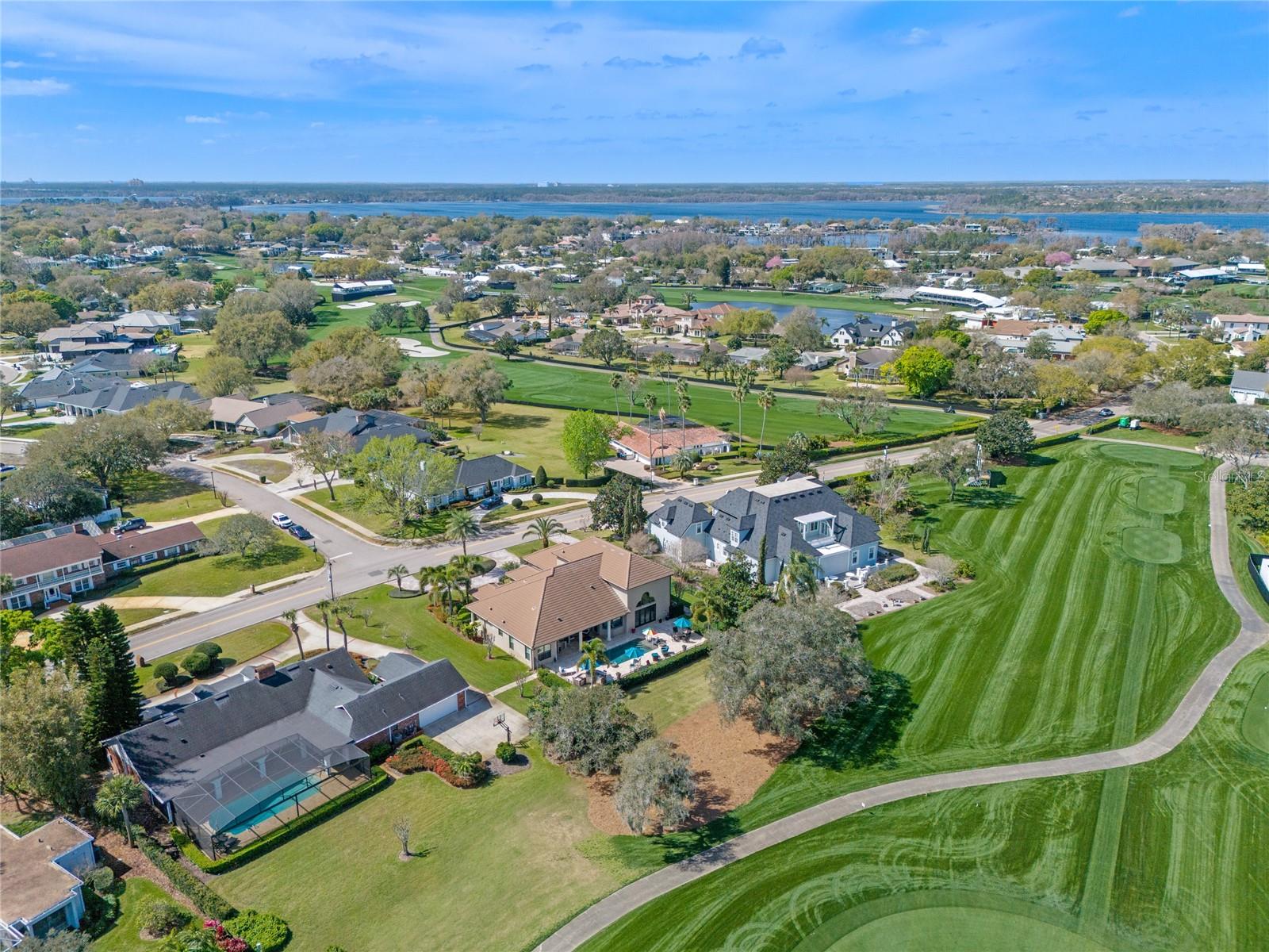 BAY HILL - Residential
