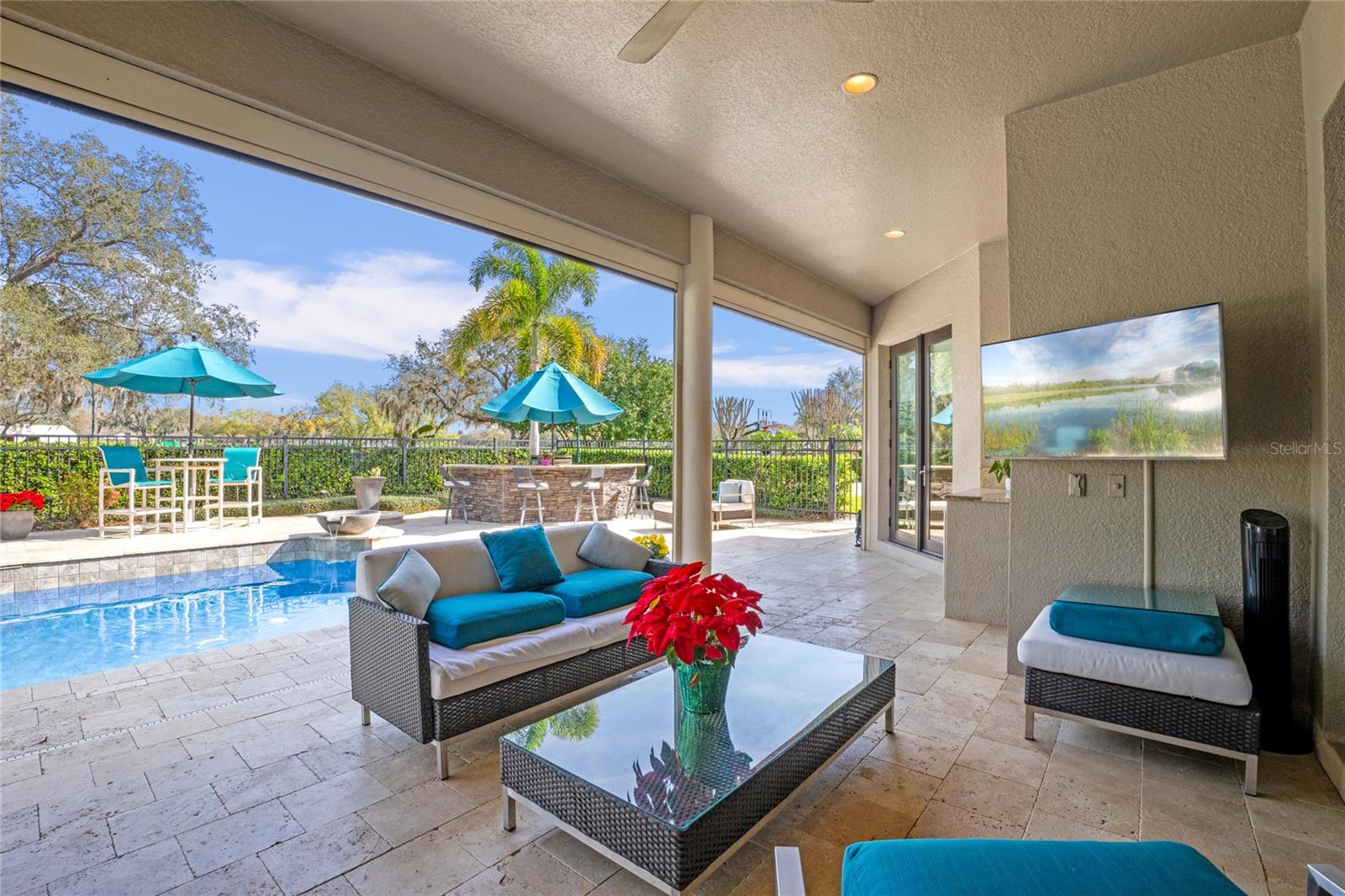 BAY HILL - Residential