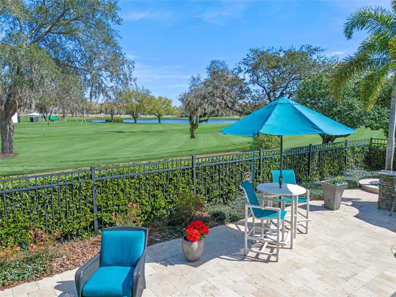 BAY HILL - Residential