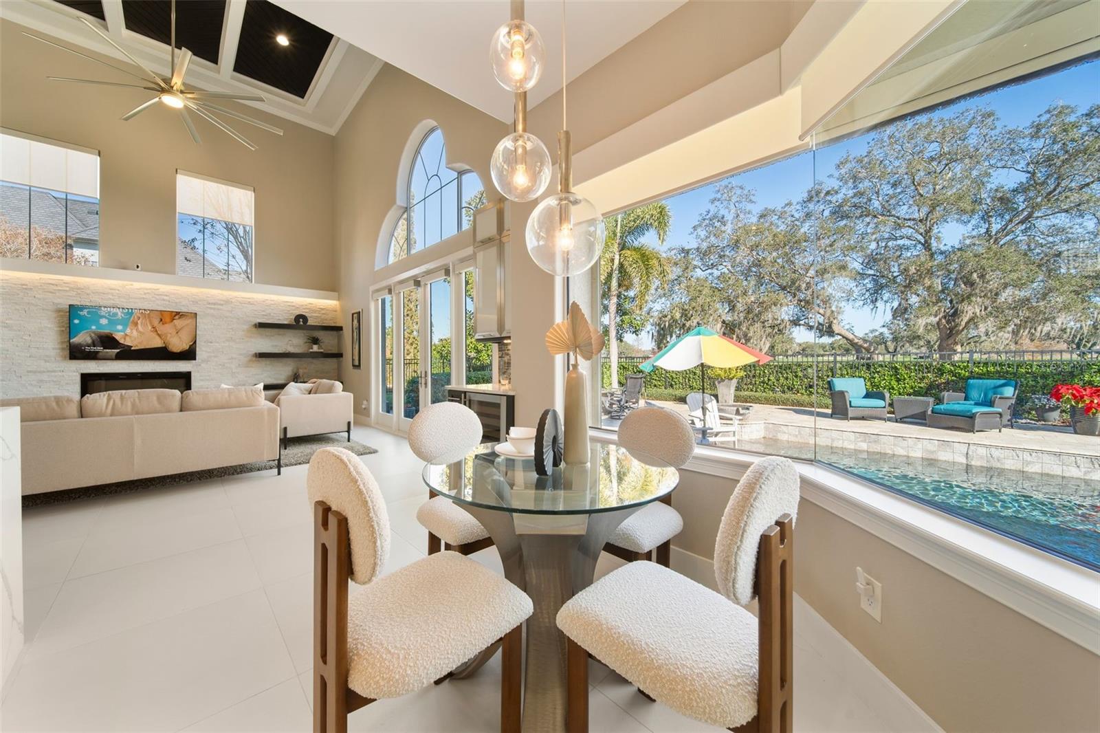 BAY HILL - Residential
