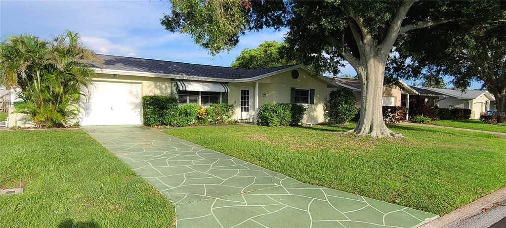 Photo of 9901 111th Lane, Seminole, FL 33772 (MLS # U8241170)