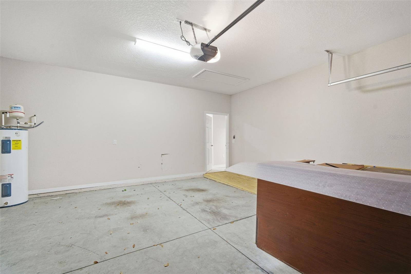 RIDGE CREST SUB UNIT 3 - Residential