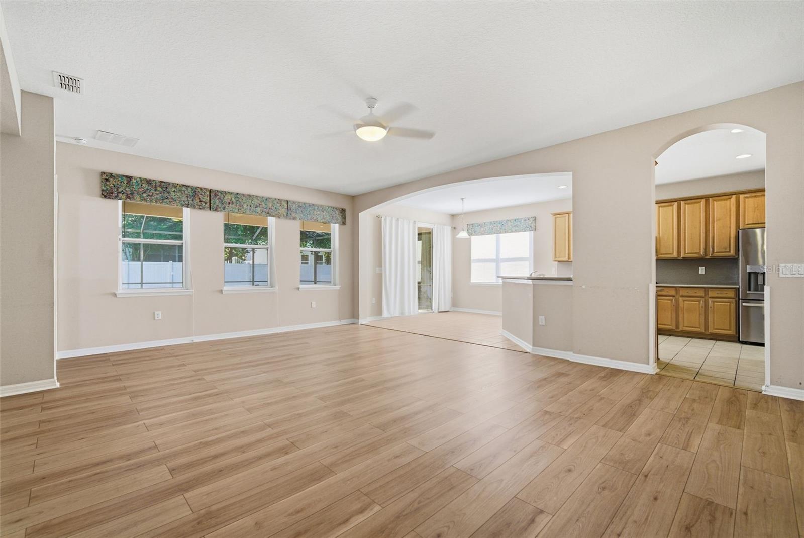 RIDGE CREST SUB UNIT 3 - Residential