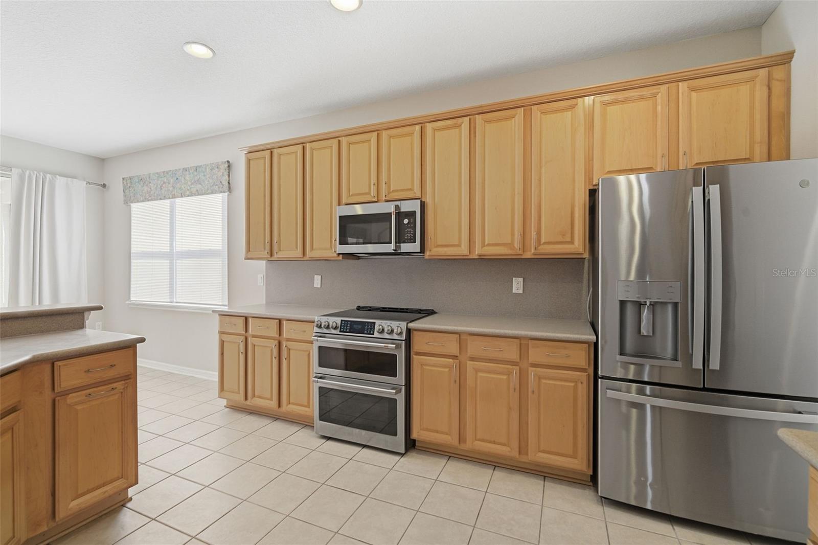 RIDGE CREST SUB UNIT 3 - Residential