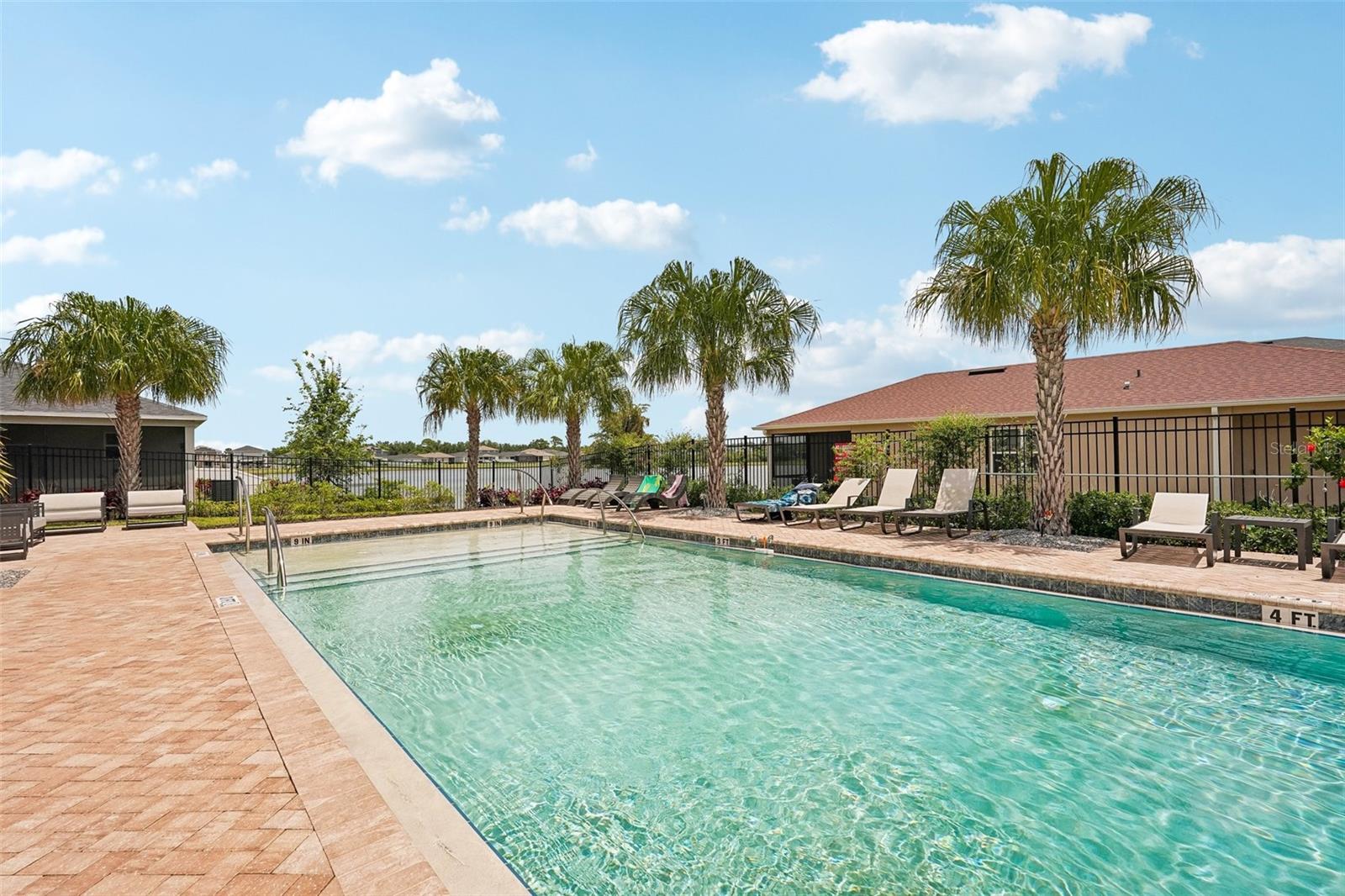 HERON BAY - Residential