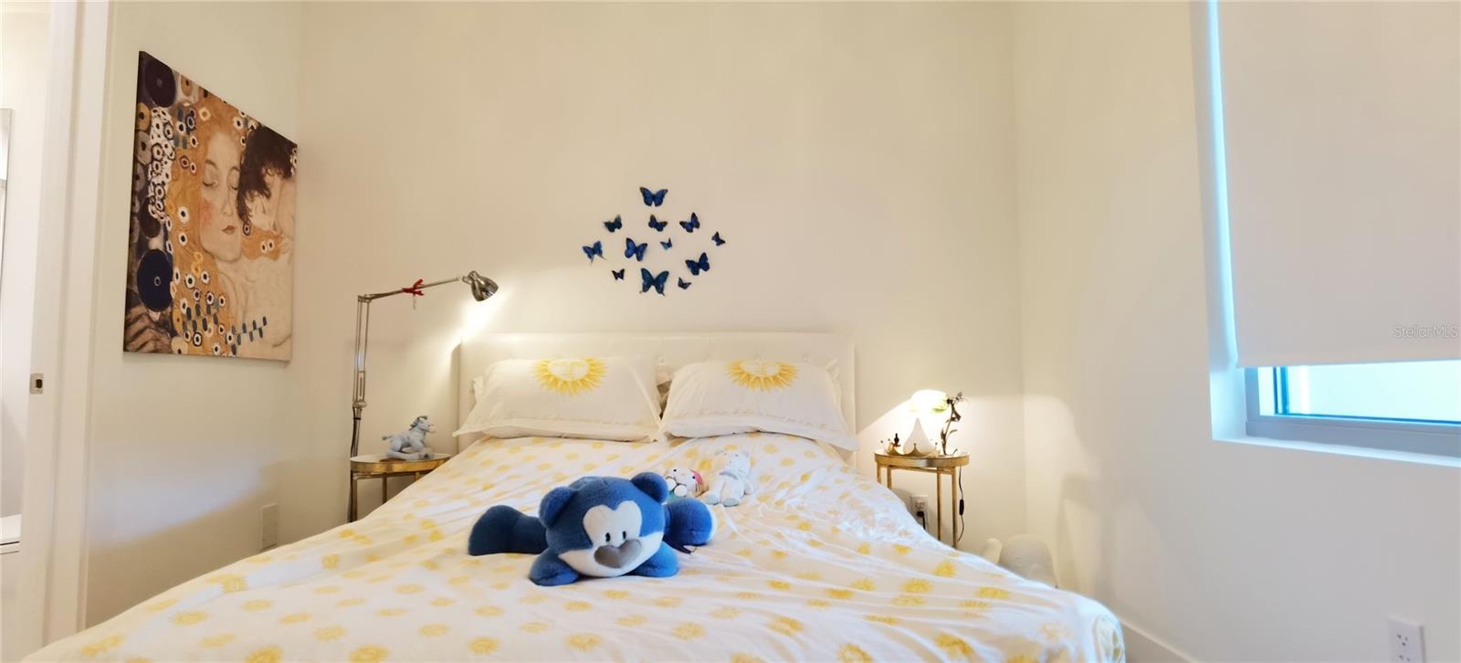 8658 - THE STRAND OF SARASOTA - Residential Lease