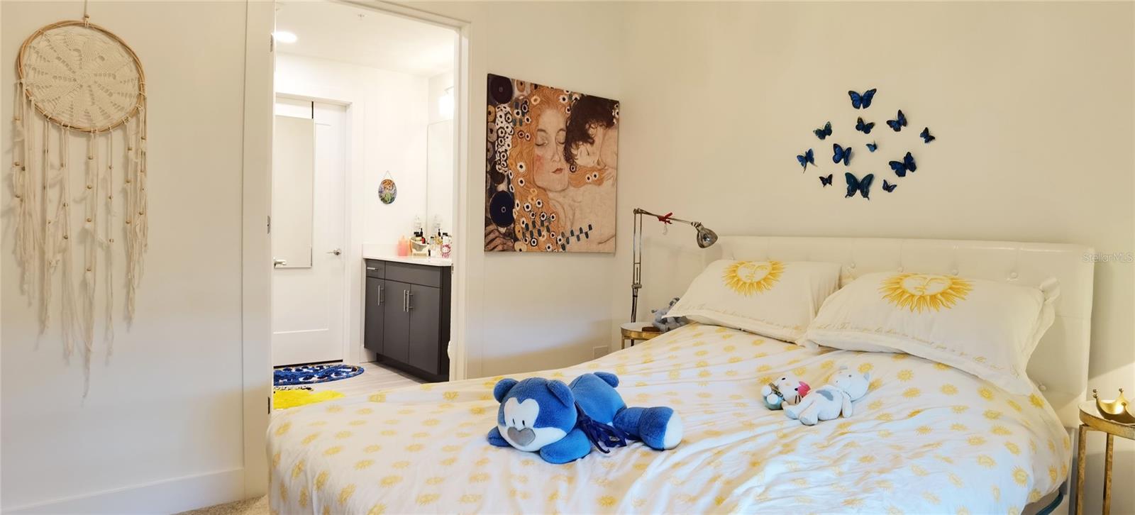 8658 - THE STRAND OF SARASOTA - Residential Lease