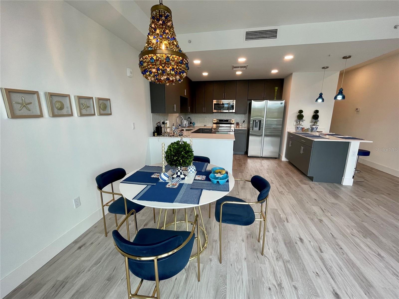 8658 - THE STRAND OF SARASOTA - Residential Lease