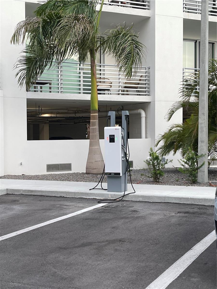 8658 - THE STRAND OF SARASOTA - Residential Lease