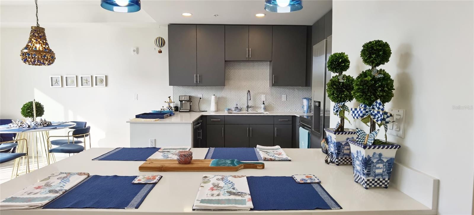 8658 - THE STRAND OF SARASOTA - Residential Lease