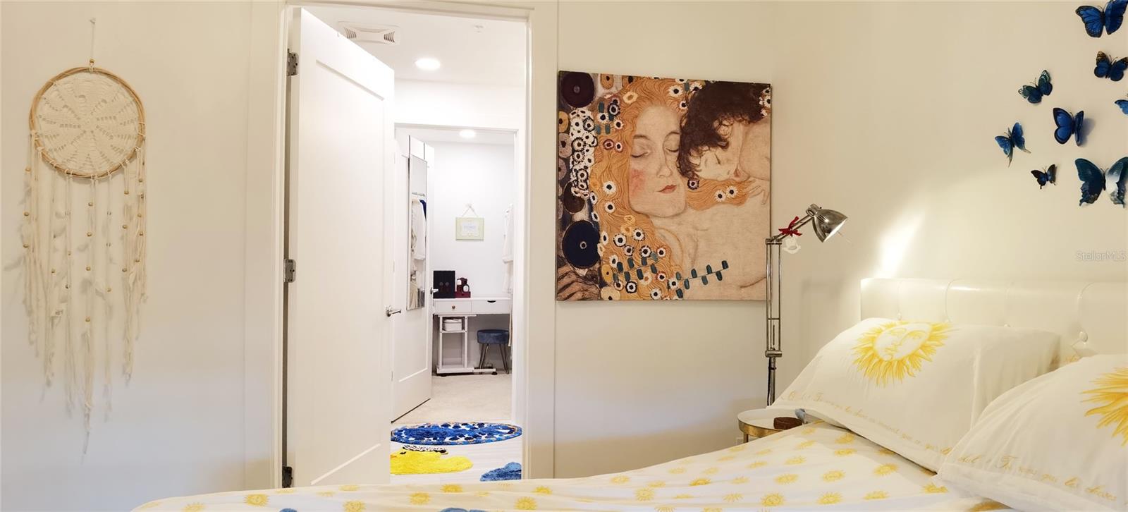 8658 - THE STRAND OF SARASOTA - Residential Lease